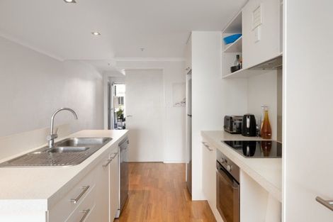 Photo of property in 202/332 Maunganui Road, Mount Maunganui, 3116