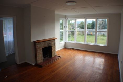 Photo of property in 25 Ngata Grove, Trentham, Upper Hutt, 5018