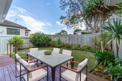 Photo of property in 5/77 Wellington Street, Howick, Auckland, 2014