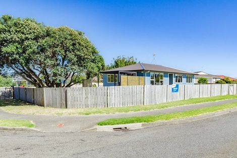 Photo of property in 1 Anikia Court, Paraparaumu, 5032