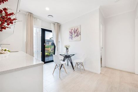 Photo of property in 62 Donegal Park Drive, Flat Bush, Auckland, 2019
