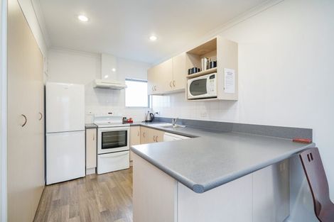 Photo of property in 8a-d Tay Street, Turnbull Thomson Park, Invercargill, 9810