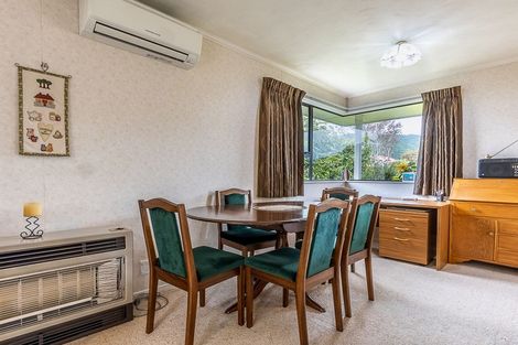 Photo of property in 2 Kanawa Street, Waikanae, 5036