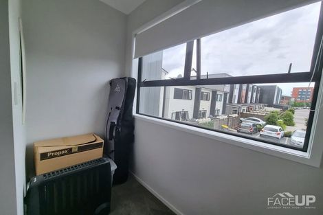 Photo of property in 6 Sidney Wallingford Way, Hobsonville, Auckland, 0616