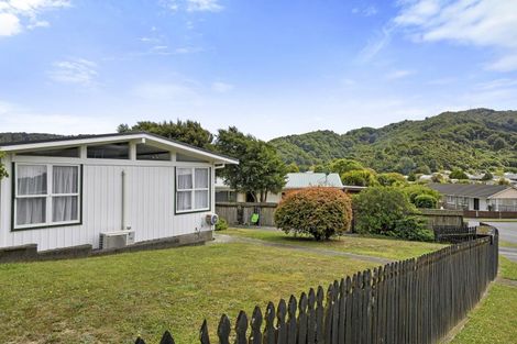 Photo of property in 14 Matariki Grove, Wainuiomata, Lower Hutt, 5014