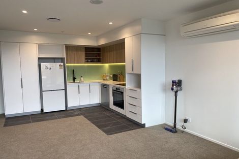 Photo of property in 1 Buscomb Avenue, Henderson, Auckland, 0610