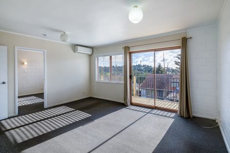 Photo of property in 5a Dolbear Street, Titirangi, Auckland, 0604