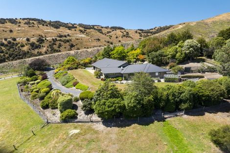 Photo of property in 67 Surrey Heights, Waihola, Outram, 9073