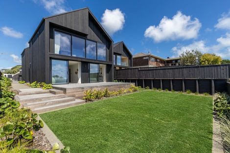 Photo of property in 10a Whiteley Street, Moturoa, New Plymouth, 4310