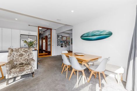 Photo of property in 64 Oroua Street, Eastbourne, Lower Hutt, 5013