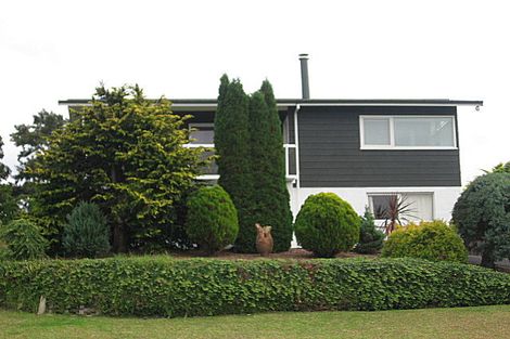 Photo of property in 56 Daffodil Street, Titirangi, Auckland, 0604