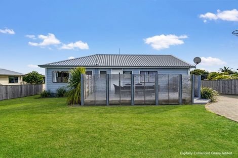 Photo of property in 6 Alpha Avenue, Coastlands, Whakatane, 3120
