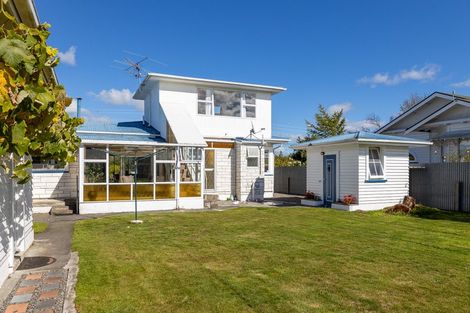 Photo of property in 18 Kent Street, Carterton, 5713