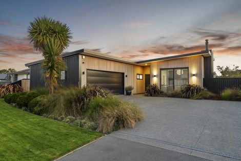 Photo of property in 12 Ardrossan Way, Tai Tapu, 7672