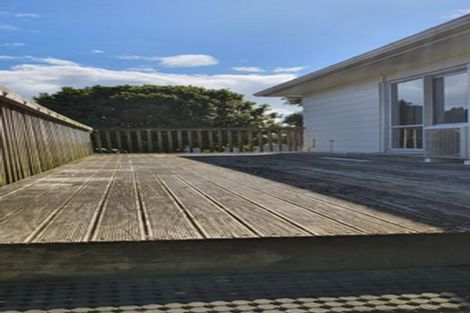 Photo of property in 26 Burbank Avenue, Manurewa, Auckland, 2102