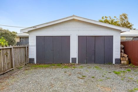 Photo of property in 32 Railway Esplanade, East Gore, Gore, 9710