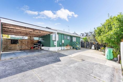 Photo of property in 170b Aviemore Drive, Highland Park, Auckland, 2010
