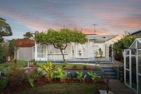 Photo of property in 57 Tedder Avenue, North New Brighton, Christchurch, 8083