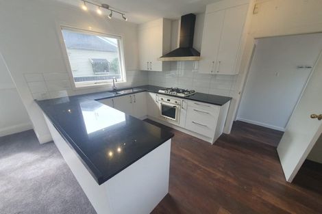 Photo of property in 52 North Parade, Richmond, Christchurch, 8013