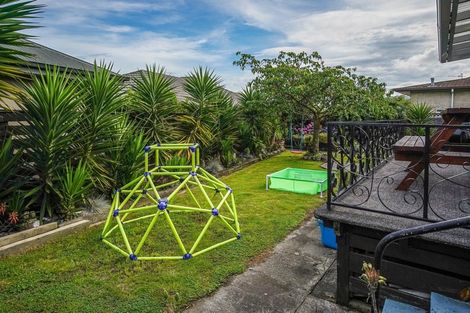 Photo of property in 2/51 Fergusson Street, Stoke, Nelson, 7011