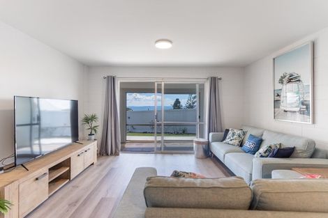 Photo of property in 4 Melandra Road, Stanmore Bay, Whangaparaoa, 0932