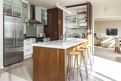 Photo of property in 70 Oakway Drive, Schnapper Rock, Auckland, 0632