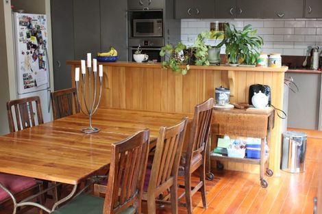 Photo of property in 10 Chisenhall Street, Karori, Wellington, 6012