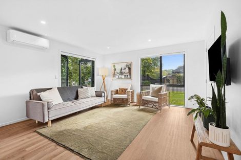 Photo of property in 14 Hamilton Road, Cambridge, 3434