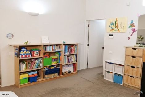 Photo of property in 2/29 Seine Road, Forrest Hill, Auckland, 0620