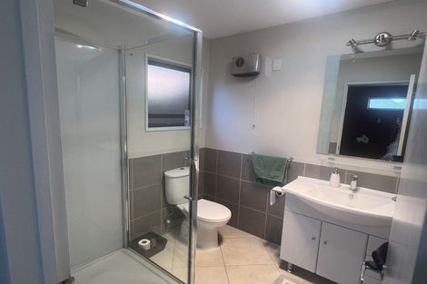 Photo of property in 93 Apsley Drive, Avonhead, Christchurch, 8042