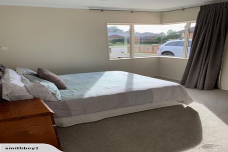 Photo of property in 22 Mangakoea Place, St Andrews, Hamilton, 3200