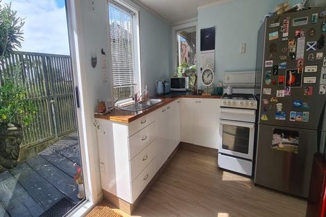 Photo of property in 81 Karepa Street, Brooklyn, Wellington, 6021