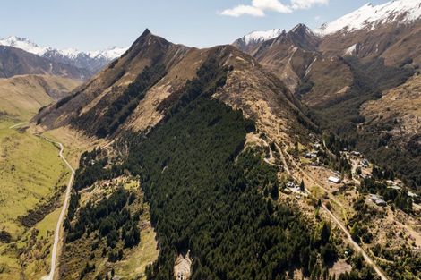 Photo of property in 105 Alpine Retreat Road, Ben Lomond, Queenstown, 9371