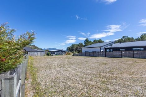 Photo of property in 12 Komahimahi Way, Motuoapa, 3382