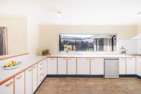 Photo of property in 44 Chippendale Crescent, Highbury, Palmerston North, 4412