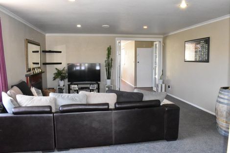 Photo of property in 6 Queen Street, Cambridge, 3434