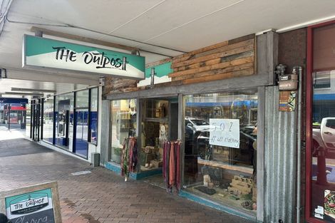 Photo of property in 8/101 Hobsonville Road, West Harbour, Auckland, 0618