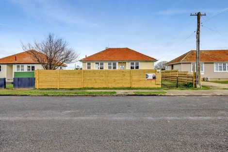 Photo of property in 31 Wilson Street, Waverley, 4510