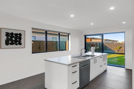 Photo of property in 8 Probert Crescent, Chartwell, Hamilton, 3210