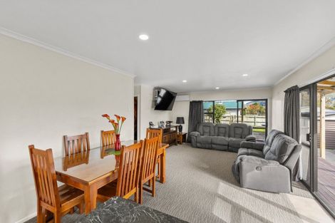 Photo of property in 6 Rinaha Place, Koutu, Rotorua, 3010