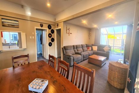 Photo of property in 78 Englefield Road, Northwood, Christchurch, 8051