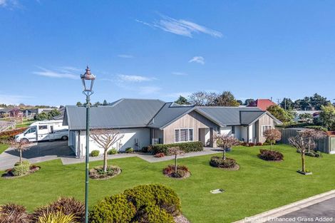Photo of property in 2 Awa Place, Rangiora, 7400
