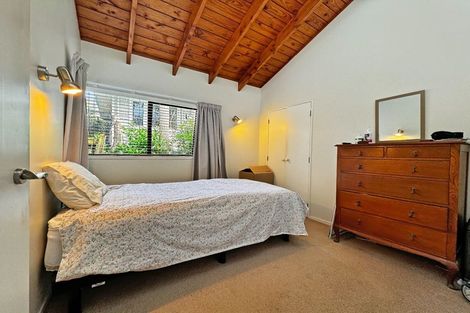 Photo of property in 20a/1 Hauraki Road, Hauraki, Auckland, 0622