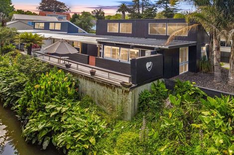 Photo of property in 1/1 Anzac Parade, Whanganui East, Wanganui, 4500
