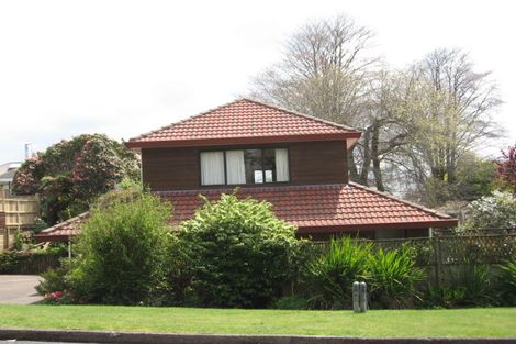 Photo of property in 39b Grand Vue Road, Kawaha Point, Rotorua, 3010