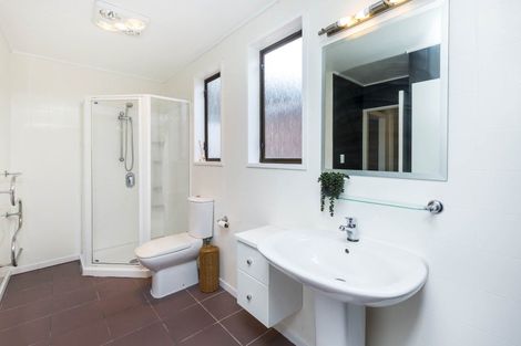 Photo of property in 21 Tapestry Grove, Silverstream, Upper Hutt, 5019