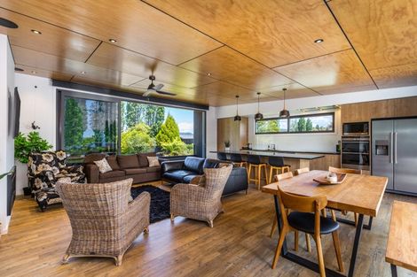 Photo of property in 6 Keitha Place, Kinloch, Taupo, 3377