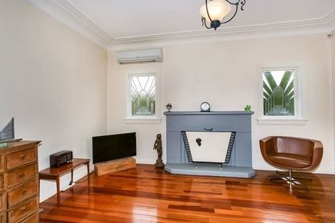 Photo of property in 1/22 Opaheke Road, Papakura, 2110