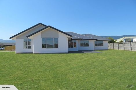 Photo of property in 2 Lassen Place, Stoke, Nelson, 7011