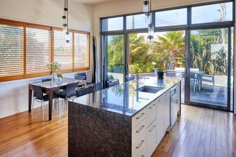 Photo of property in 50a Steyne Avenue, Plimmerton, Porirua, 5026